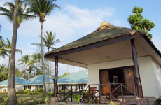 Beach Cottage Beachfront, Good Days Lanta Chalet & Resort, Koh Lanta, Krabi Thailand